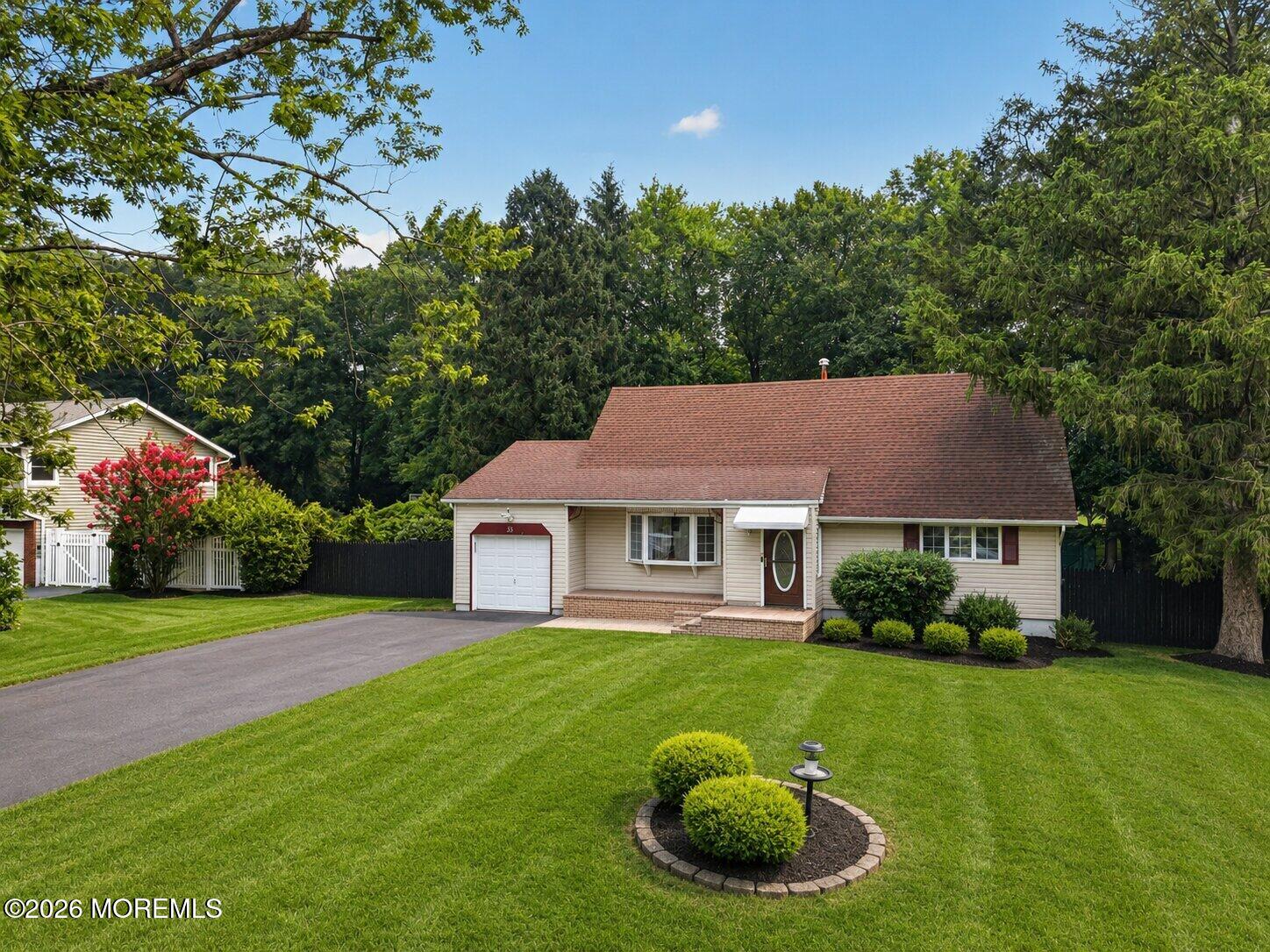 33 Heather Drive Manalapan NJ 07726