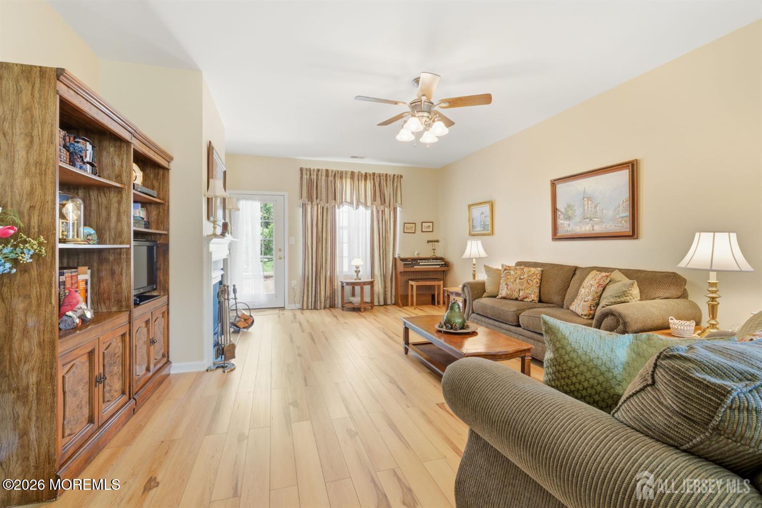 16 Barbaras Way Jackson NJ 08527