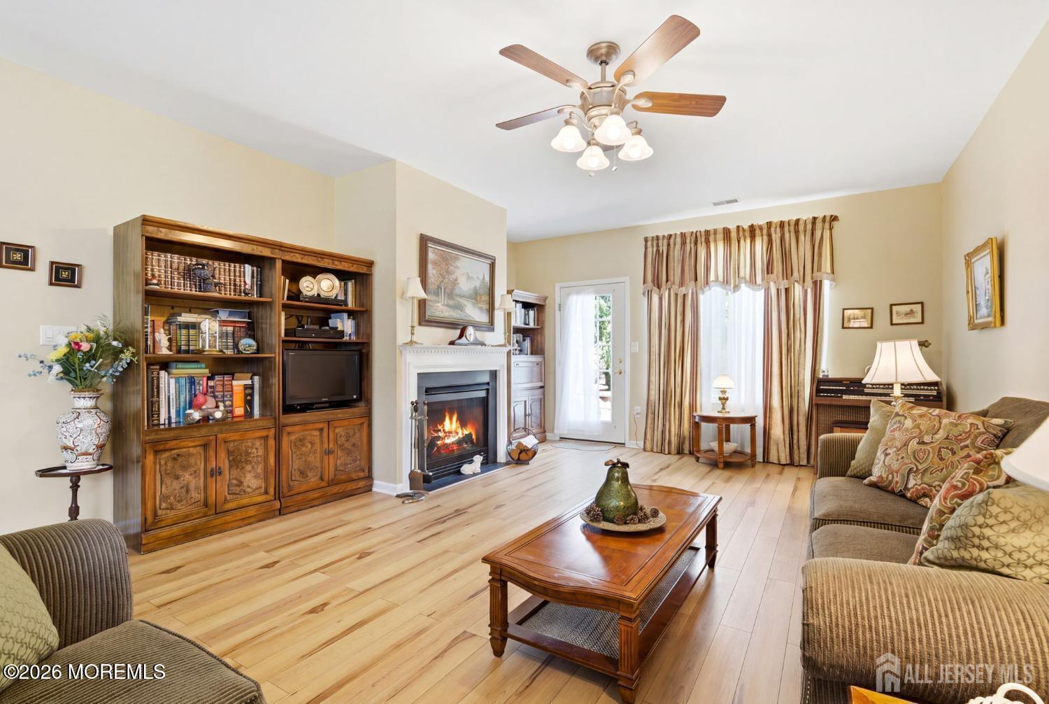 16 Barbaras Way Jackson NJ 08527
