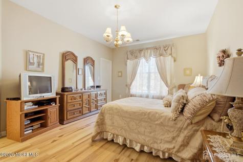 16 Barbaras Way Jackson NJ 08527