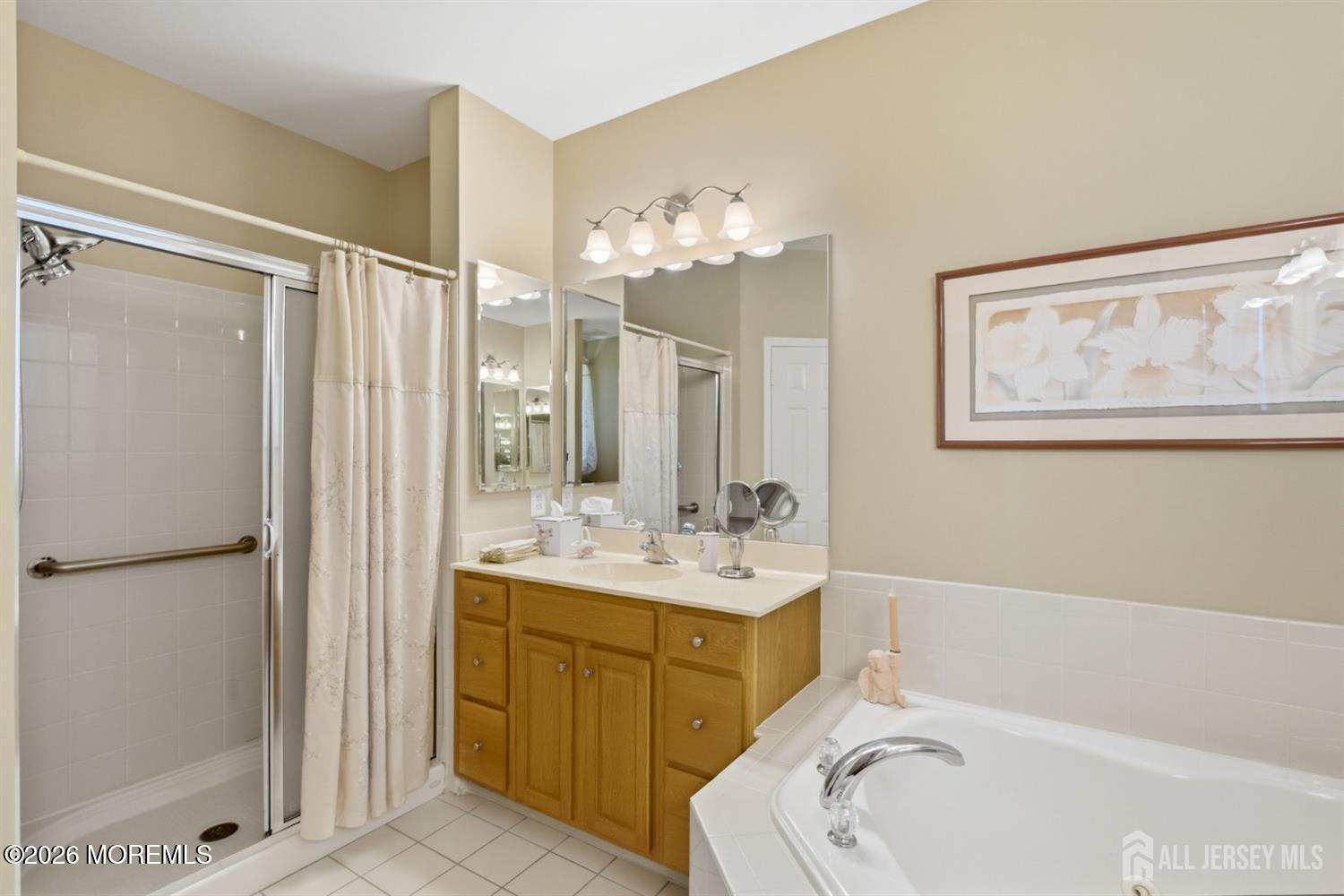 16 Barbaras Way Jackson NJ 08527