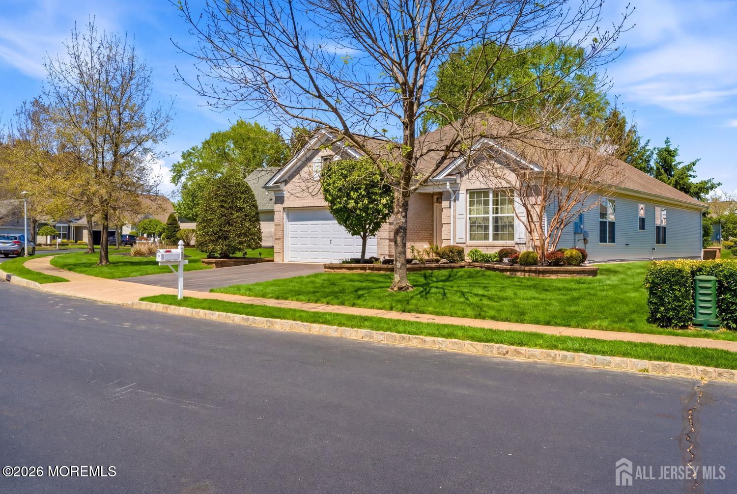 16 Barbaras Way Jackson NJ 08527