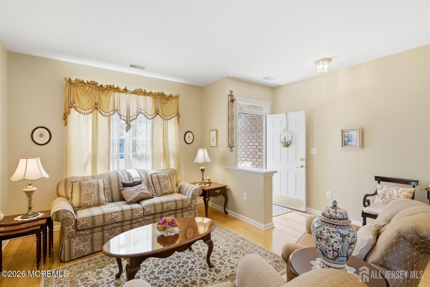 16 Barbaras Way Jackson NJ 08527