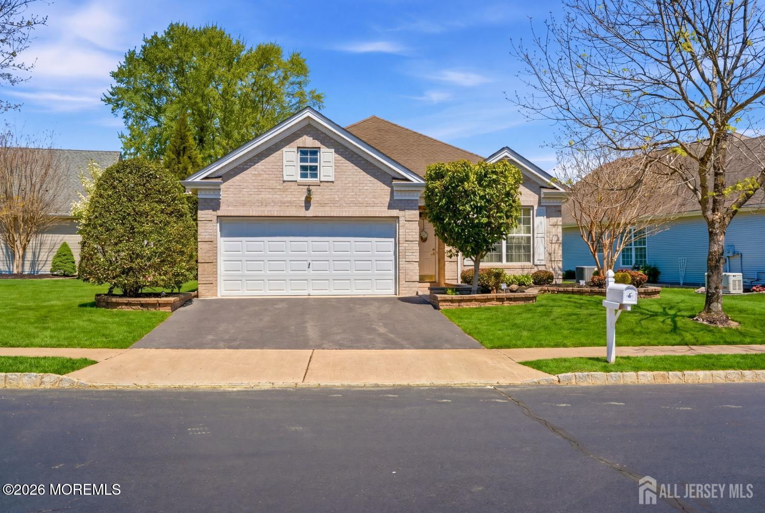 16 Barbaras Way Jackson NJ 08527