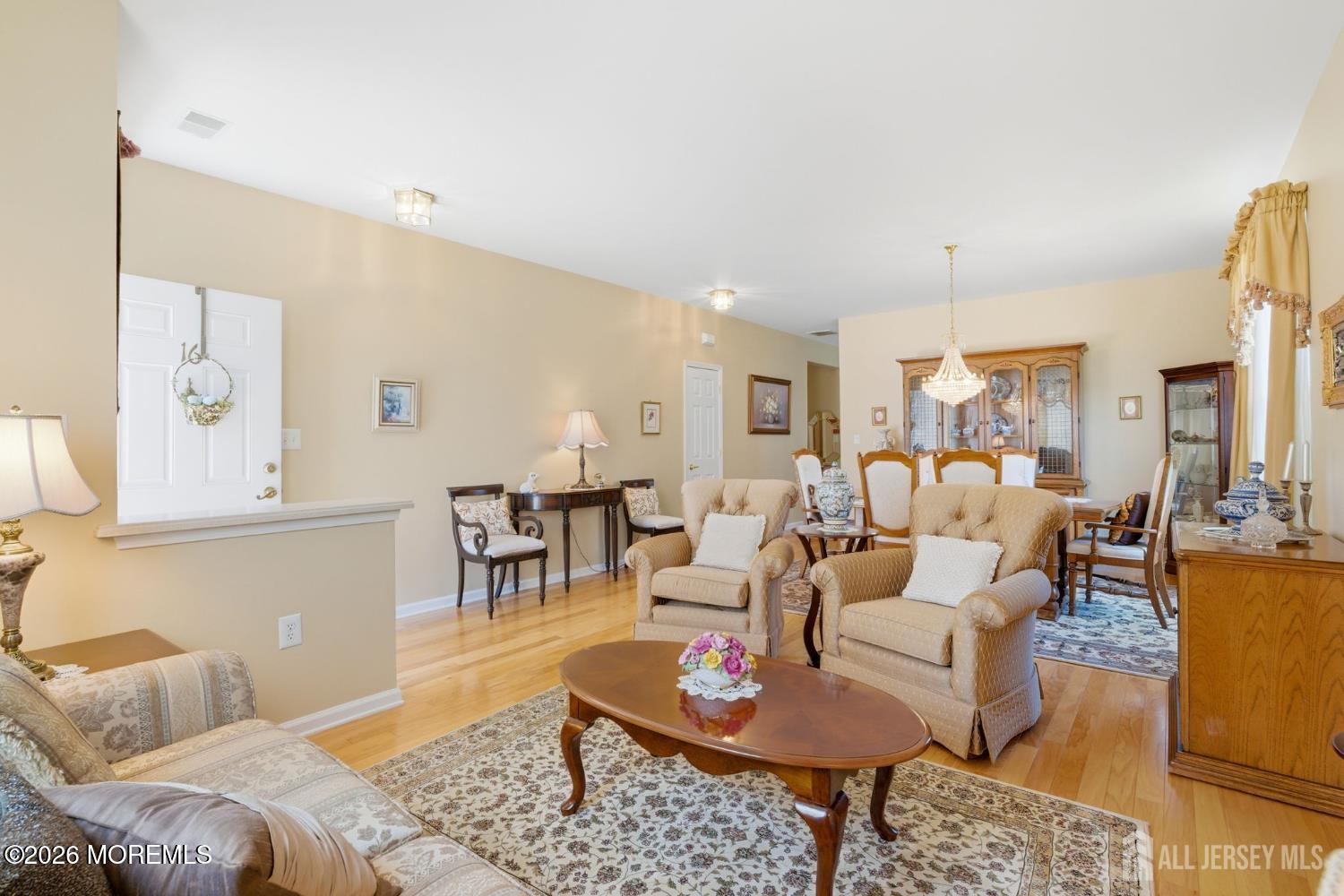 16 Barbaras Way Jackson NJ 08527