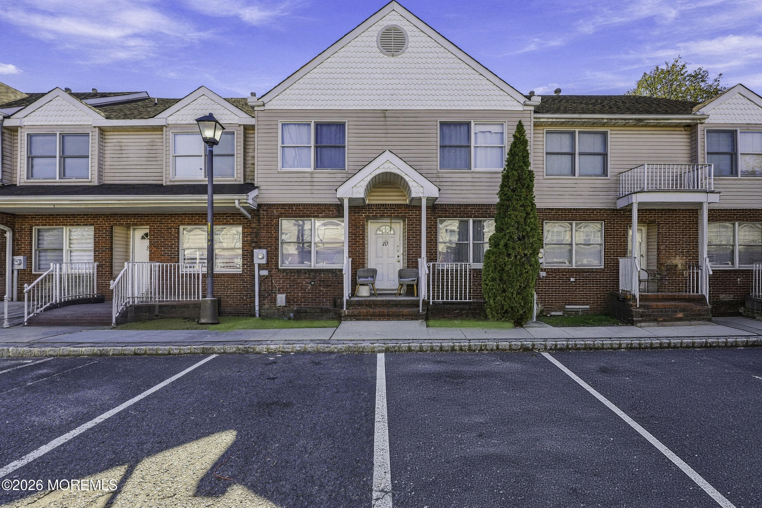 10 Kew Gardens Drive Lakewood NJ 08701