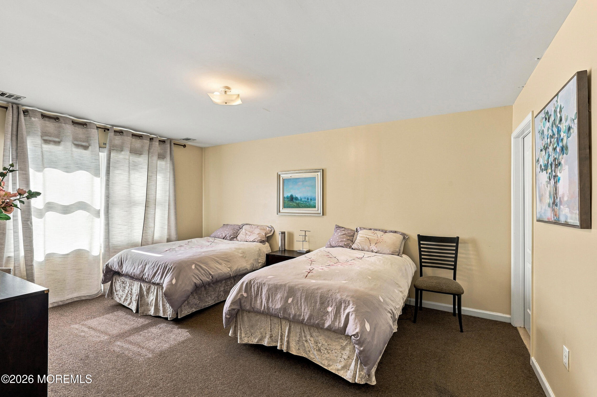 10 Kew Gardens Drive Lakewood NJ 08701
