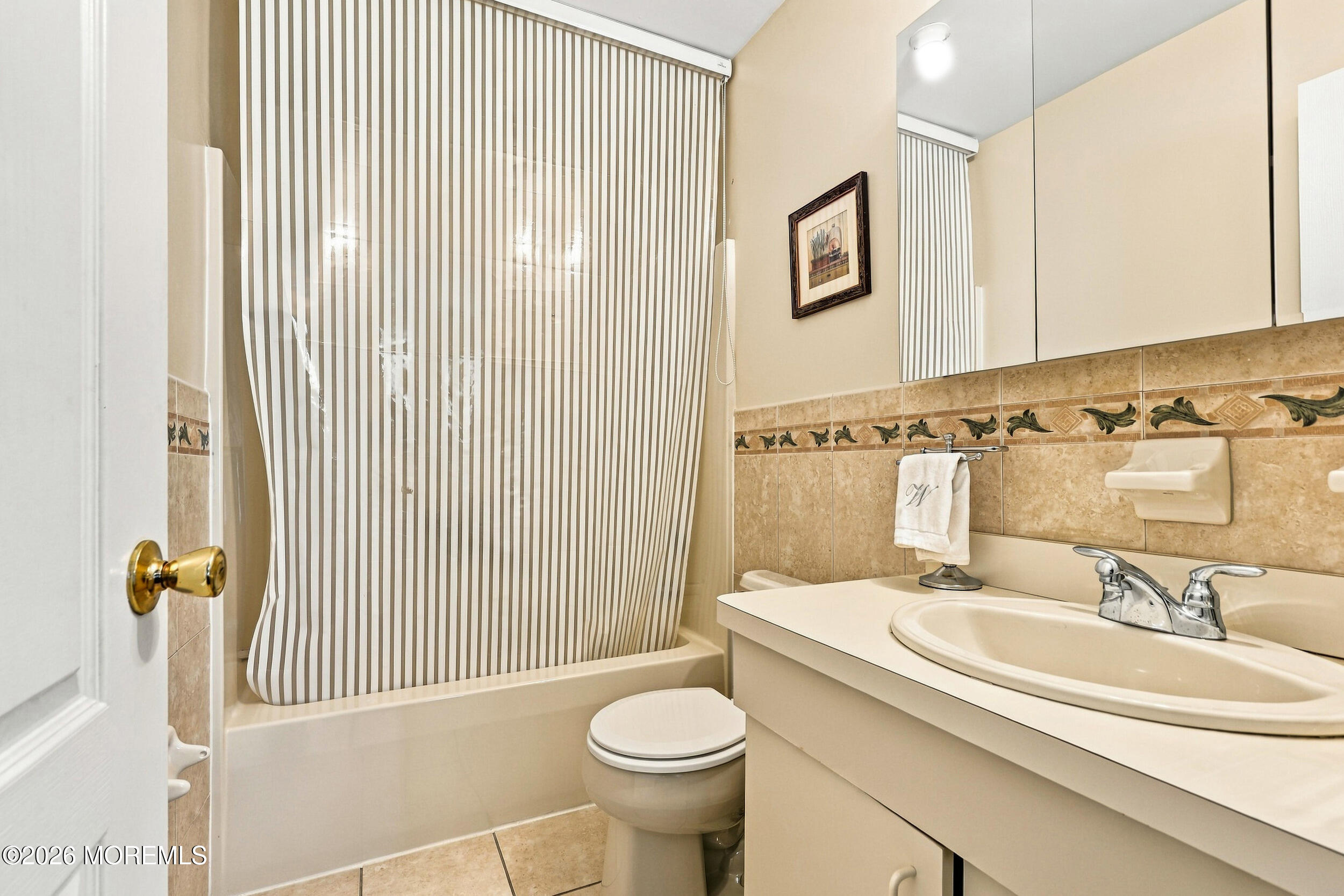 10 Kew Gardens Drive Lakewood NJ 08701