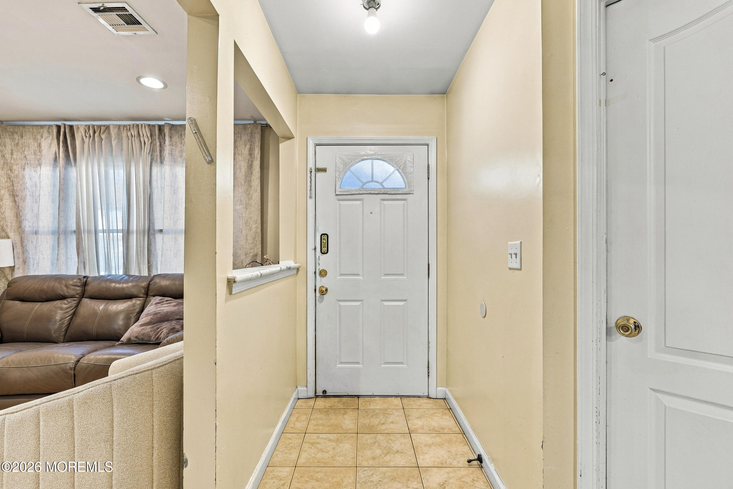 10 Kew Gardens Drive Lakewood NJ 08701