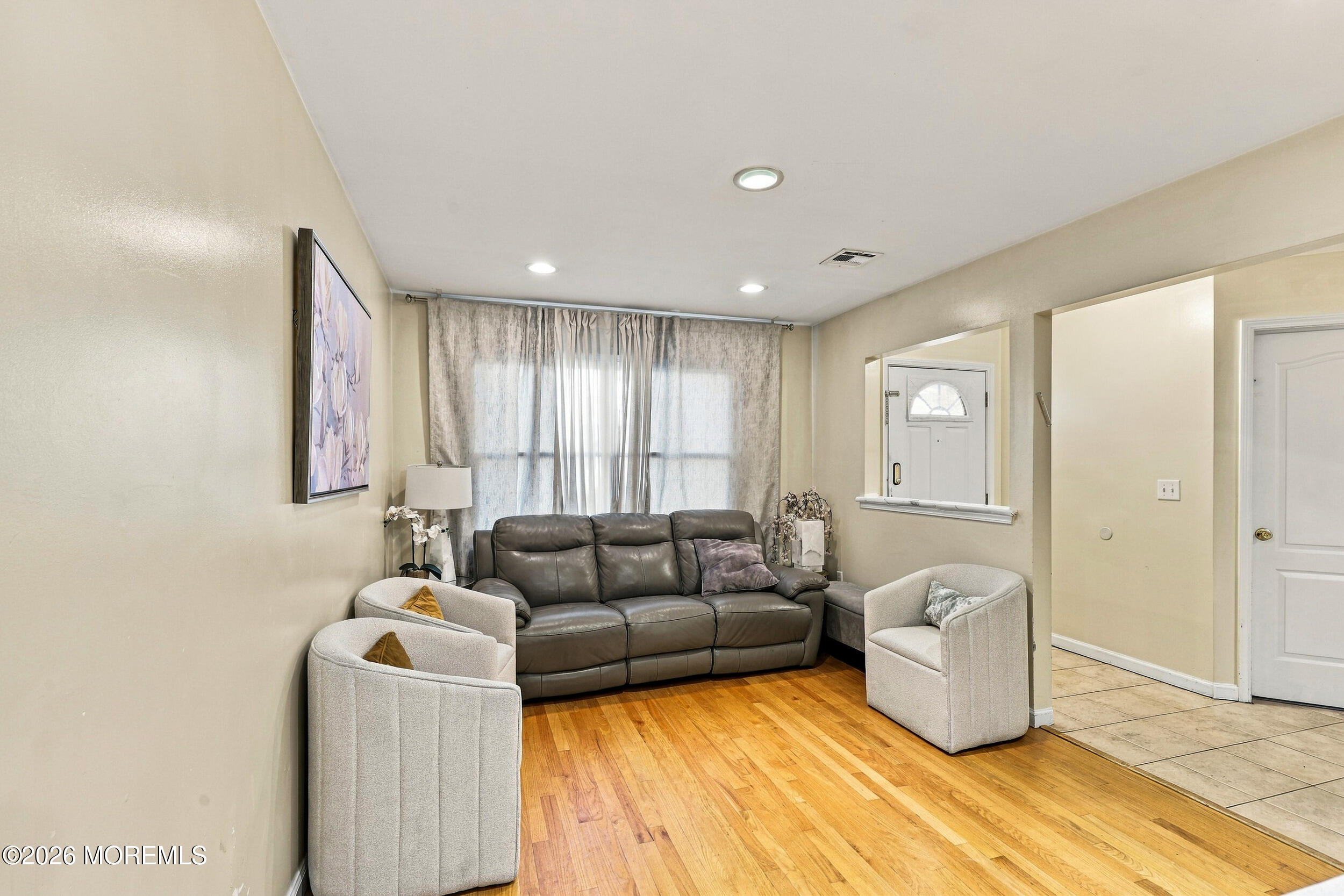 10 Kew Gardens Drive Lakewood NJ 08701