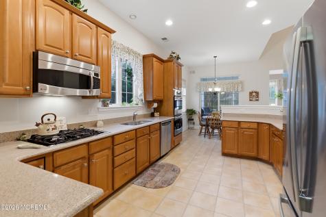 61 Avalon Way Waretown NJ 08758