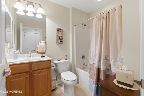 61 Avalon Way Waretown NJ 08758