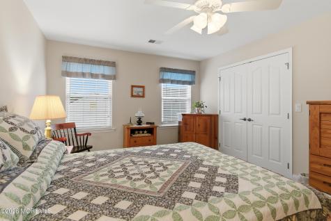 61 Avalon Way Waretown NJ 08758