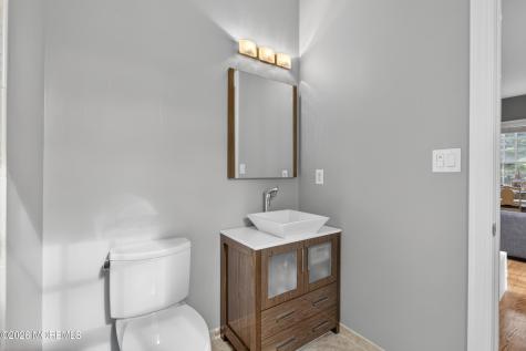 32 Liedtke Drive Cranbury NJ 08512