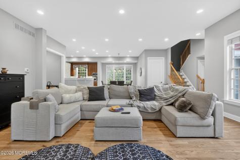 32 Liedtke Drive Cranbury NJ 08512