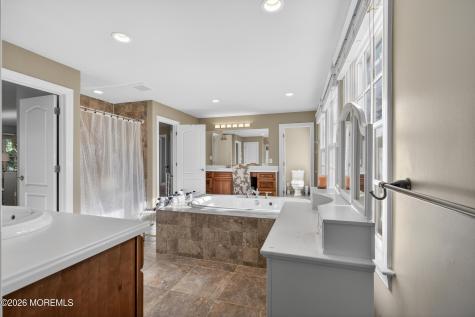 32 Liedtke Drive Cranbury NJ 08512