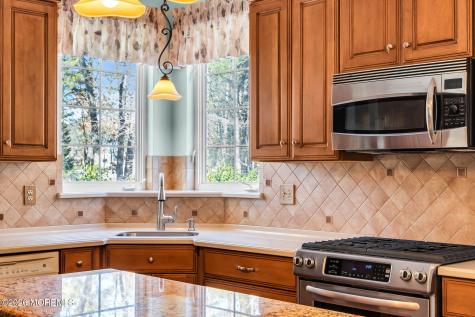 29 Erin Drive Jackson NJ 08527