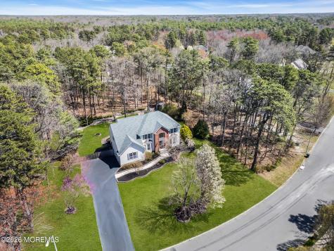 29 Erin Drive Jackson NJ 08527