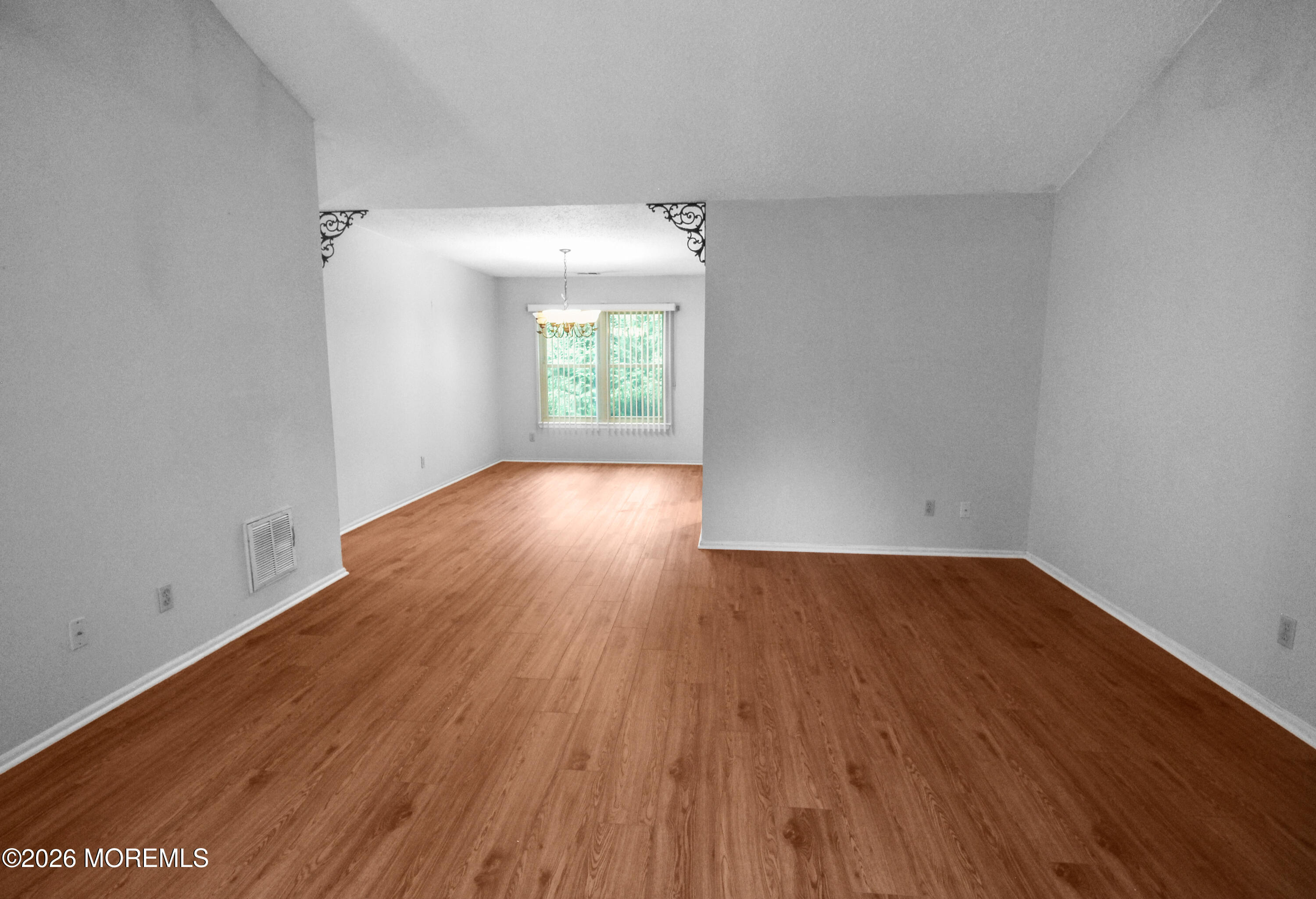 8 Morning Glory Lane Whiting NJ 08759