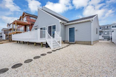 20 Diane Road Beach Haven West NJ 08050