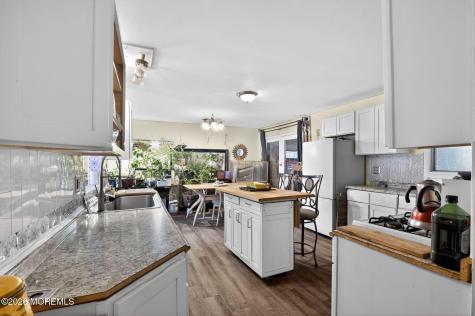 3 Demaret Court Little Egg Harbor NJ 08087