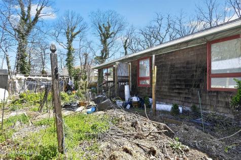 3 Demaret Court Little Egg Harbor NJ 08087