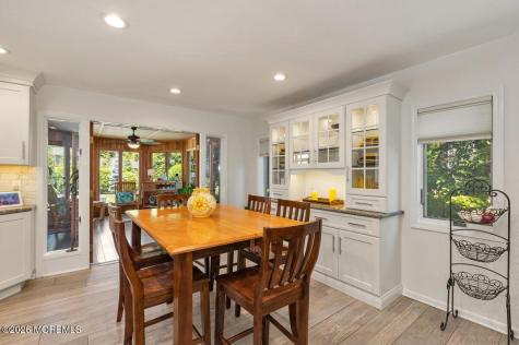 25 Pelican Road Middletown NJ 07748