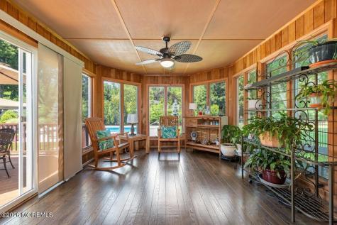 25 Pelican Road Middletown NJ 07748