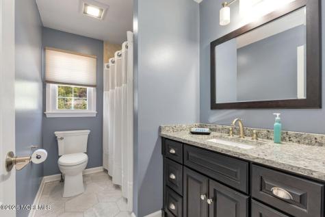 25 Pelican Road Middletown NJ 07748