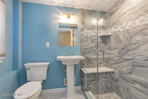 25 Pelican Road Middletown NJ 07748