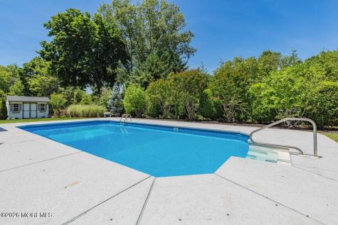 25 Pelican Road Middletown NJ 07748