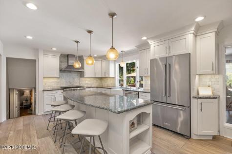 25 Pelican Road Middletown NJ 07748