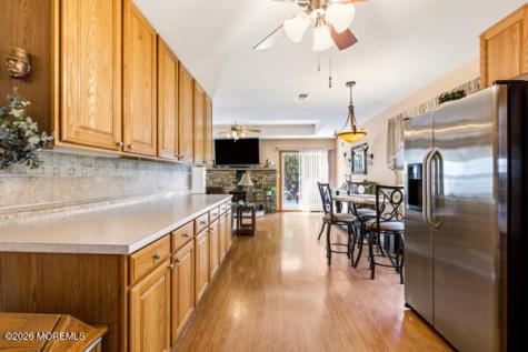 4 Rosewood Court Lakewood NJ 08701
