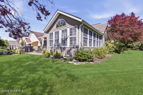 4 Rosewood Court Lakewood NJ 08701