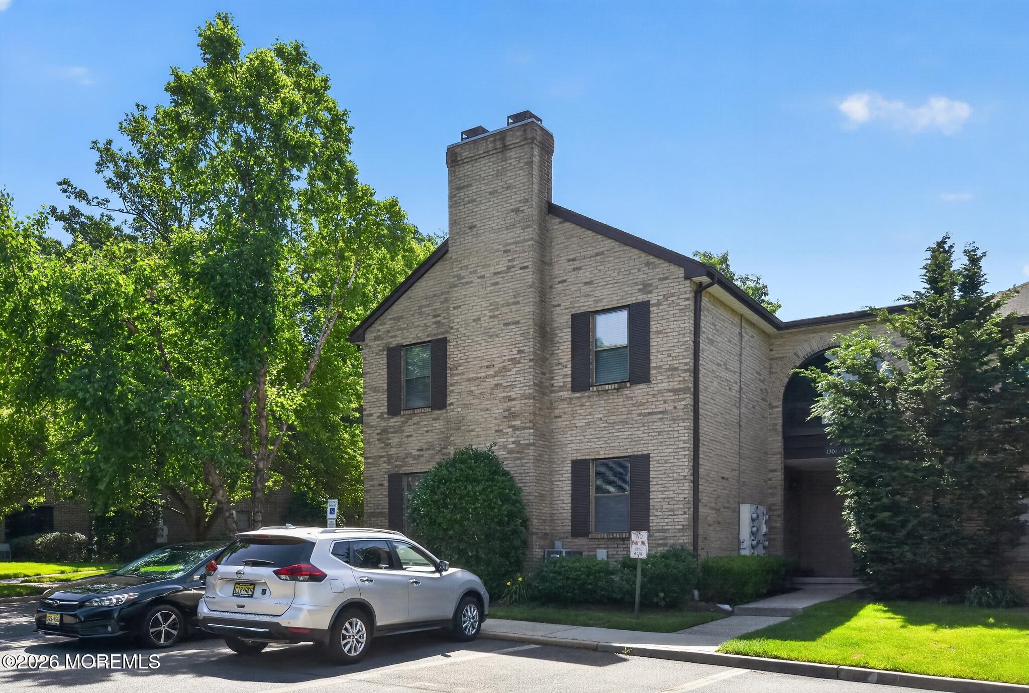 1311 Wellington Place Aberdeen NJ 07747