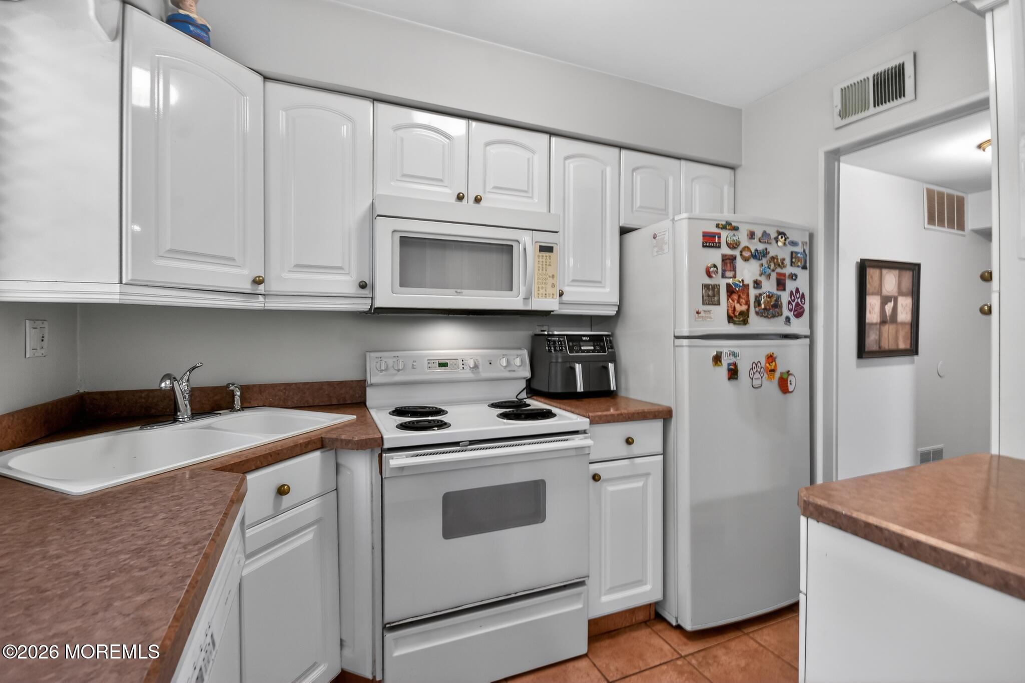 1311 Wellington Place Aberdeen NJ 07747