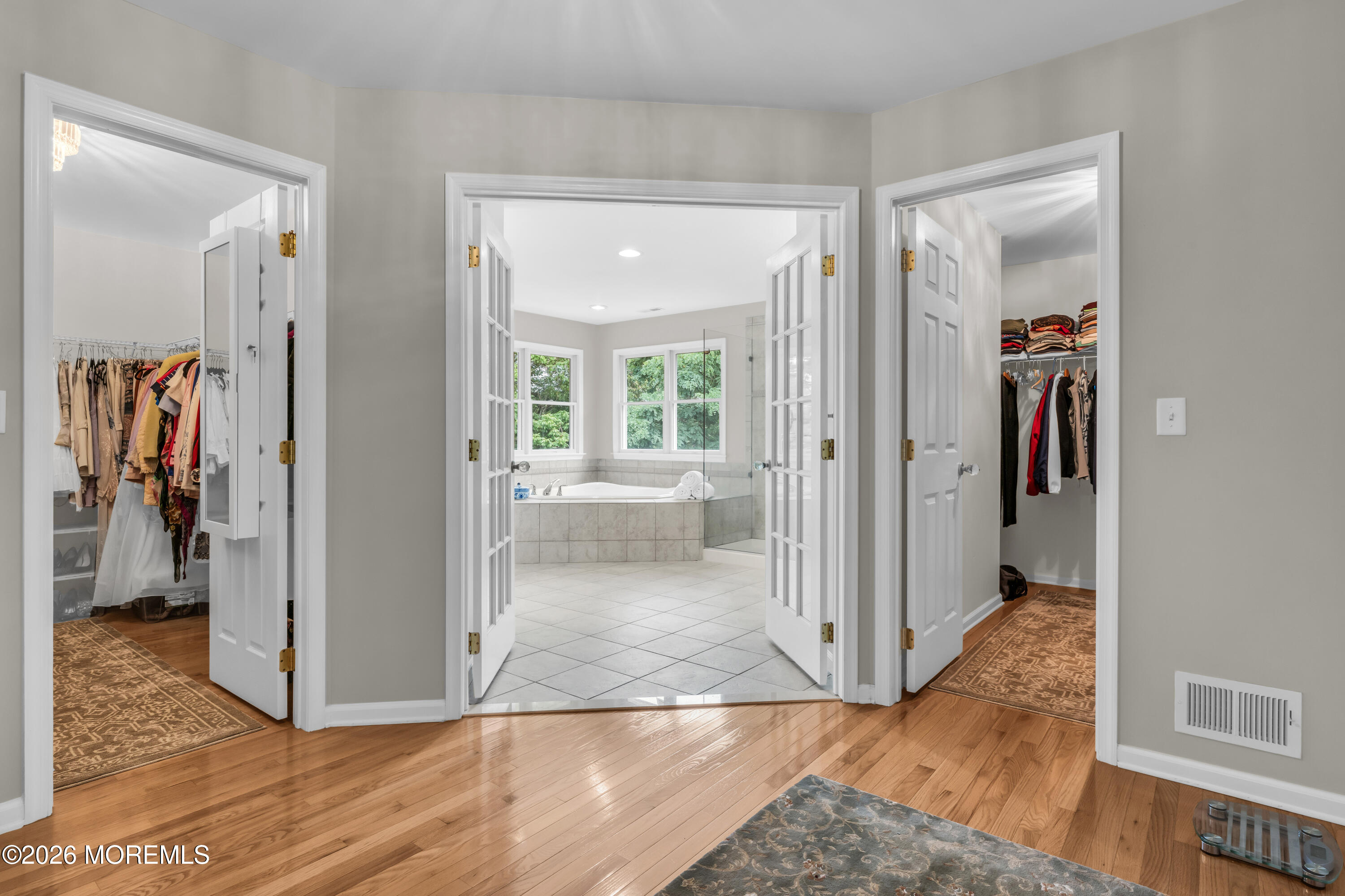 10 Bermet Court Tinton Falls NJ 07724
