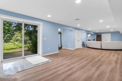 10 Bermet Court Tinton Falls NJ 07724