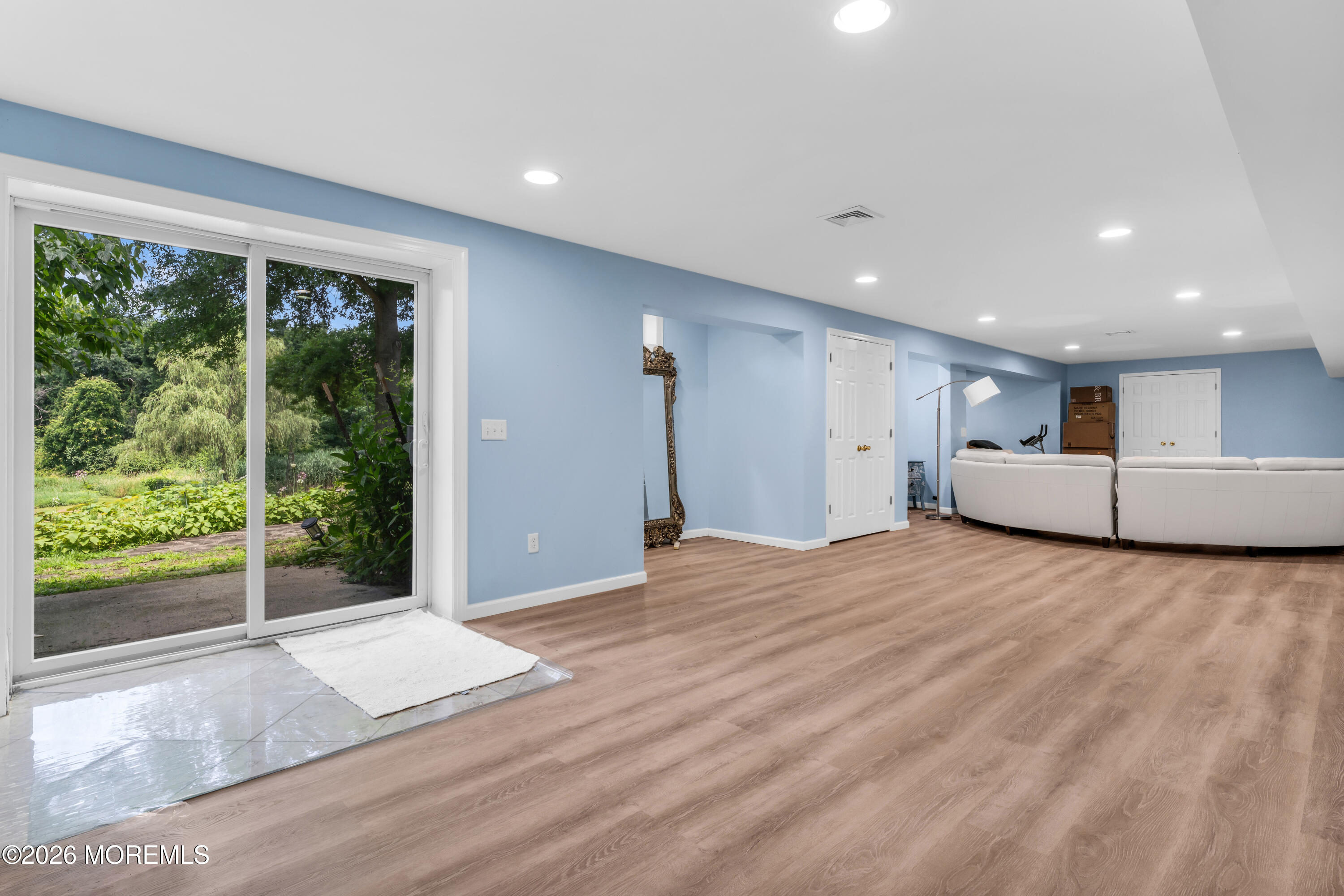 10 Bermet Court Tinton Falls NJ 07724