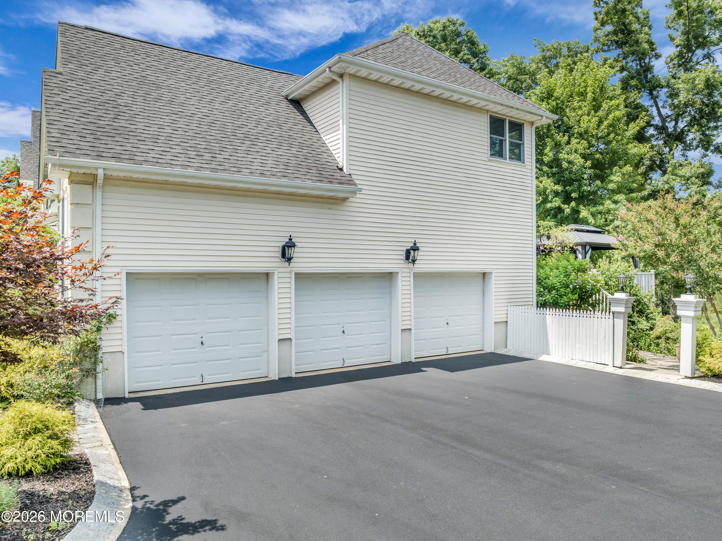 10 Bermet Court Tinton Falls NJ 07724