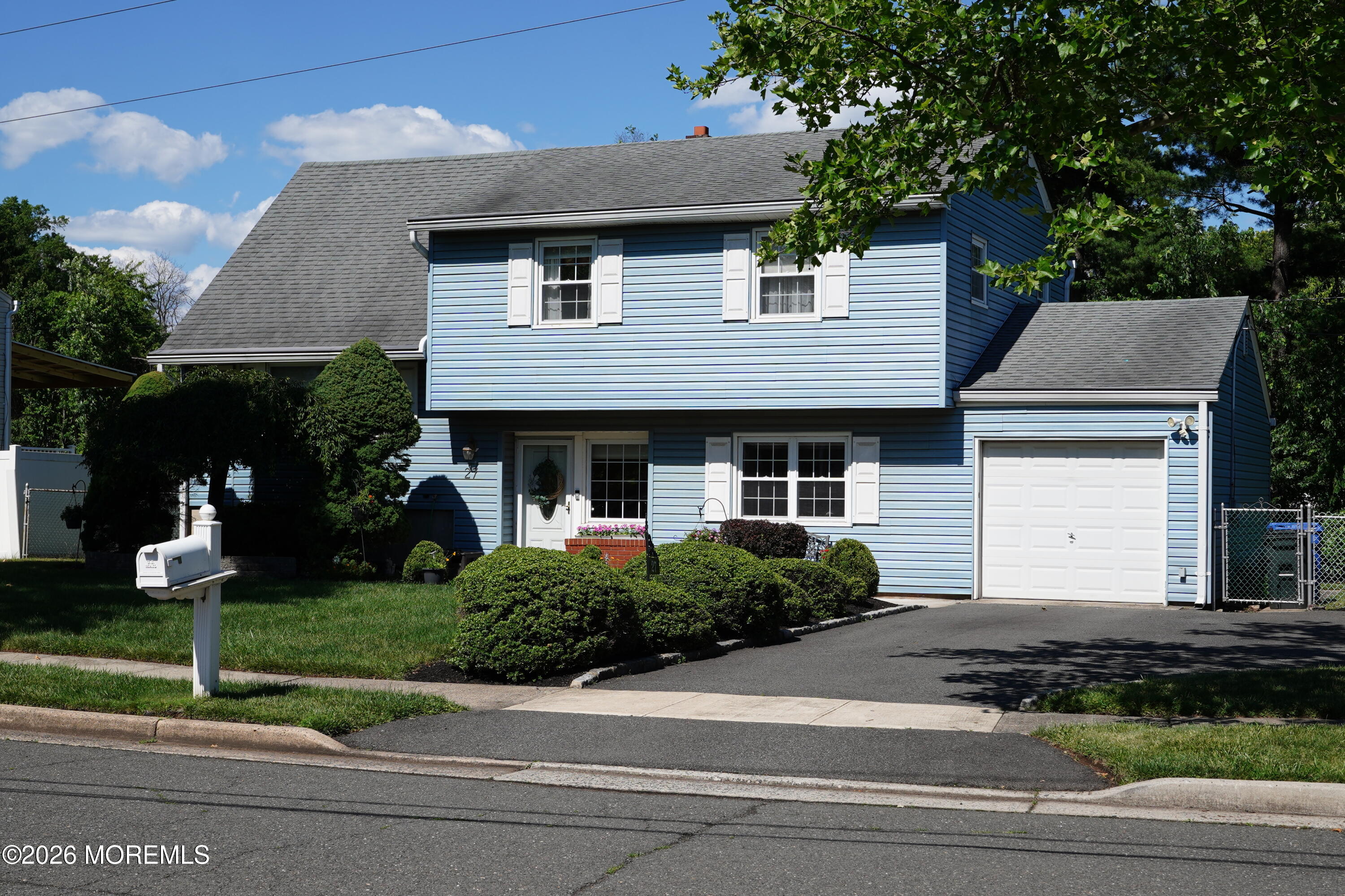 27 Sefton Circle Piscataway Twp NJ 08854