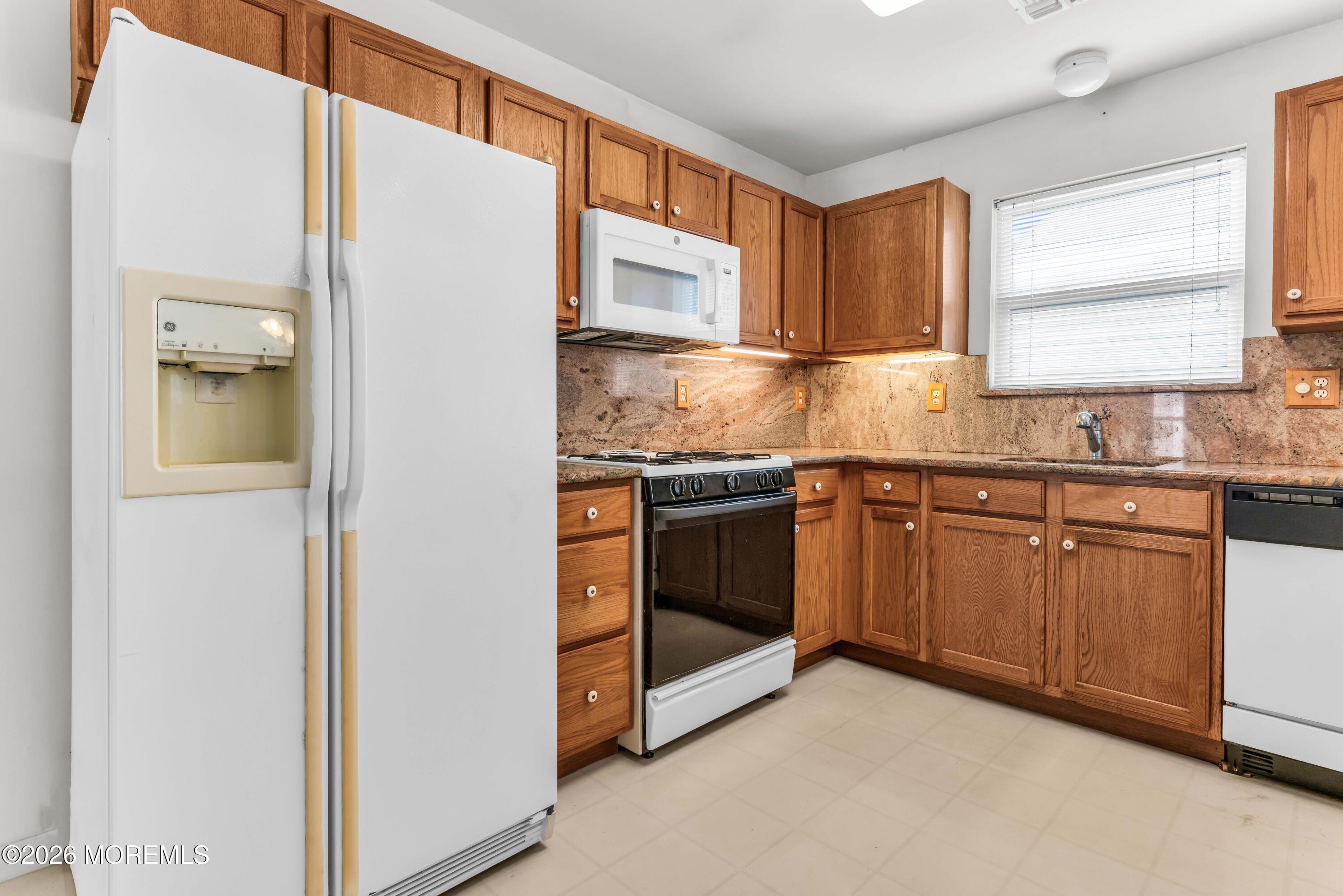 18 Marlin Drive Bayville NJ 08721