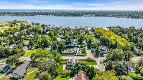 907 Riverview Drive Brielle NJ 08730