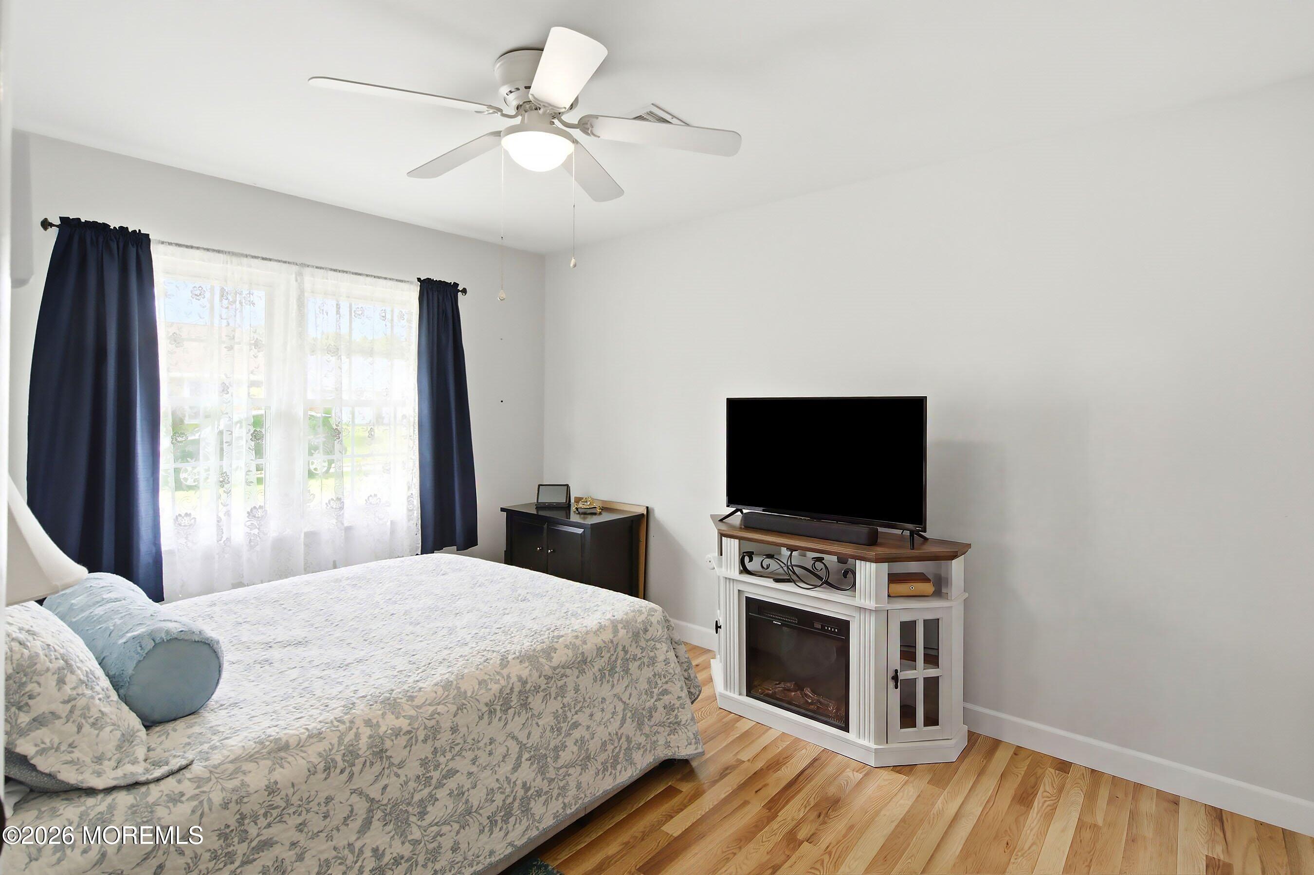 675D New Castle Court Lakewood NJ 08701
