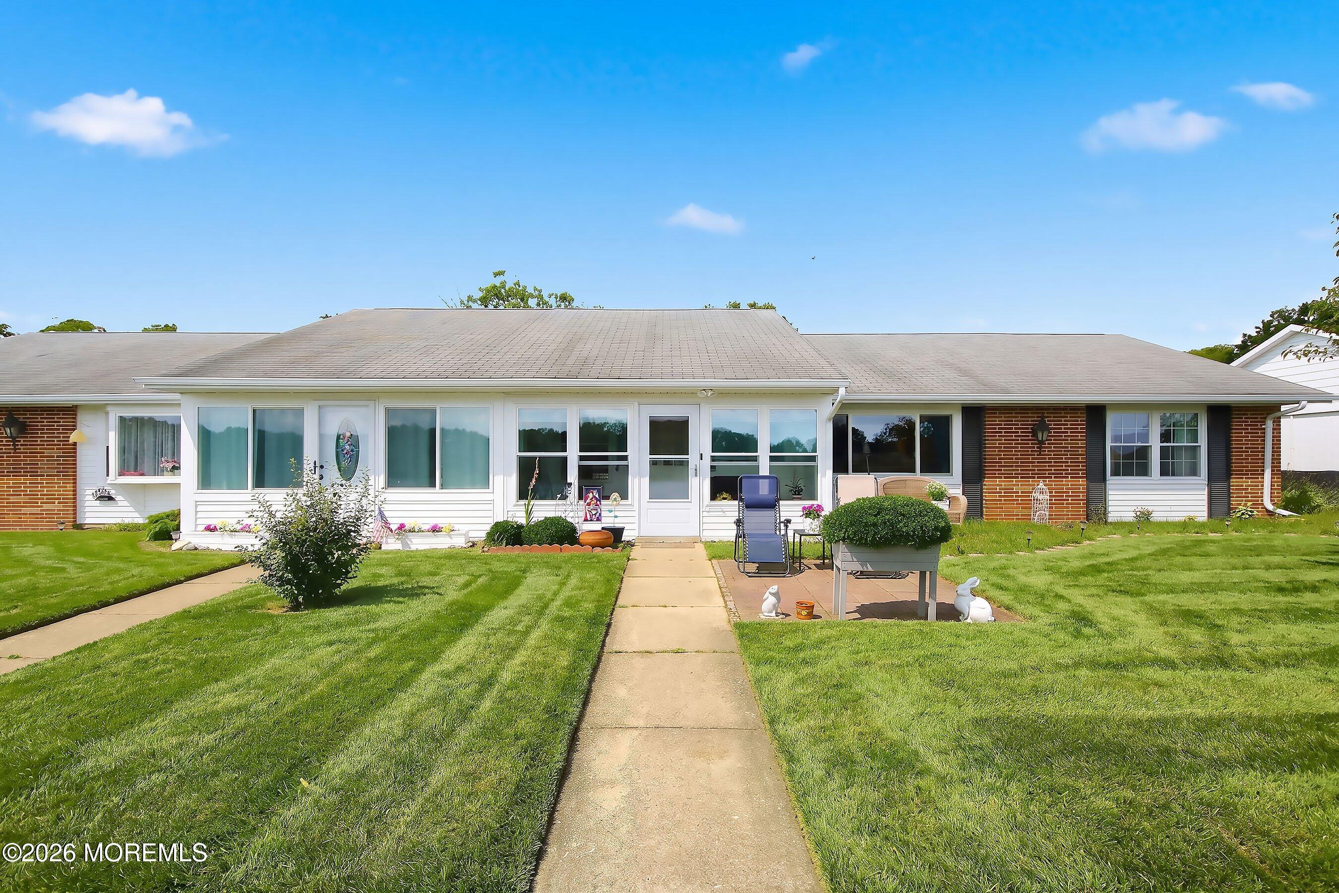 675D New Castle Court Lakewood NJ 08701