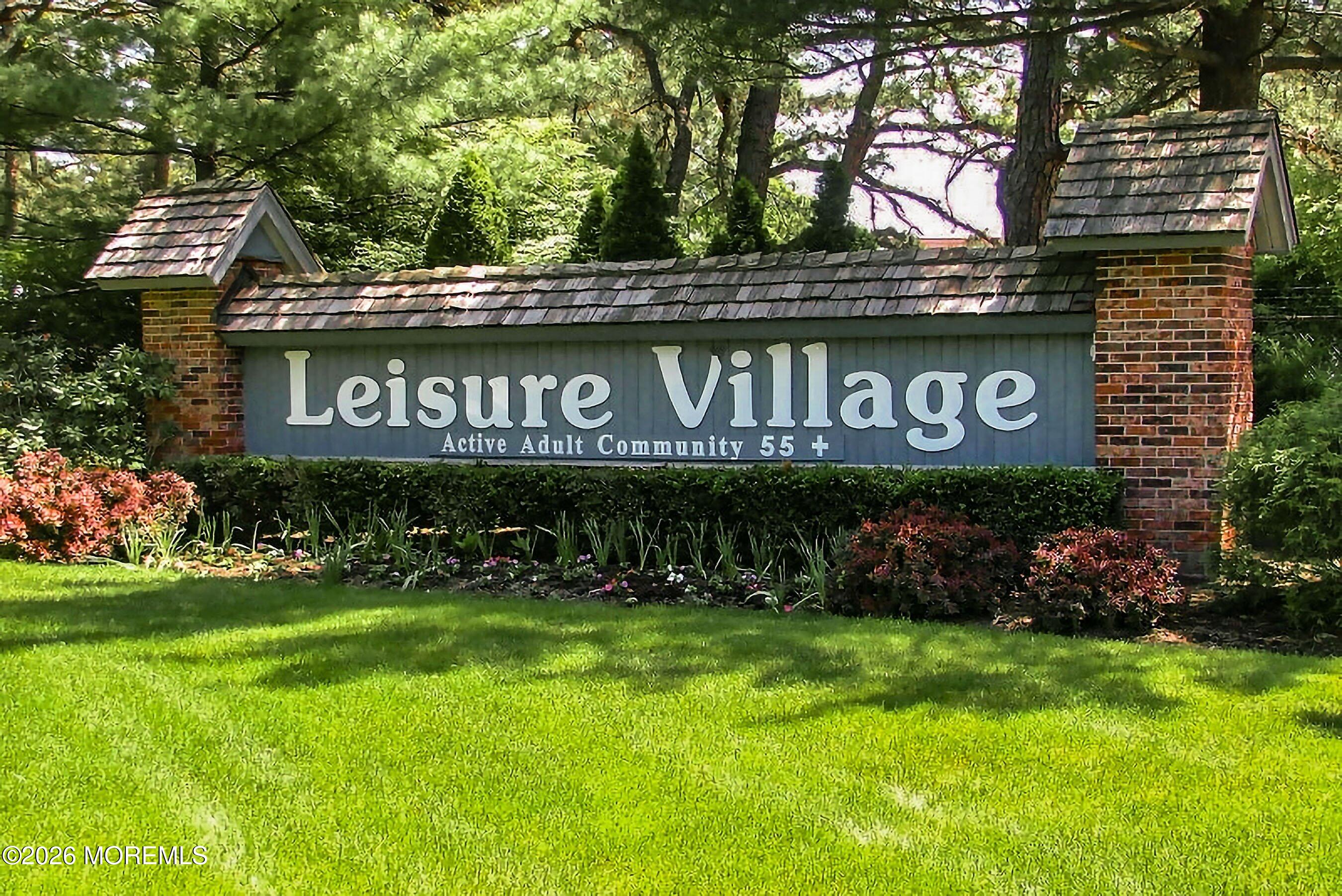 675D New Castle Court Lakewood NJ 08701