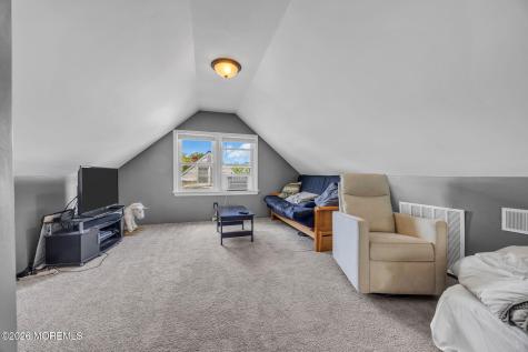 37 Sunset Place North Middletown NJ 07748