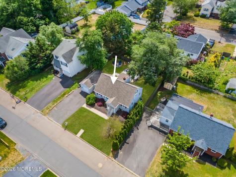 37 Sunset Place North Middletown NJ 07748