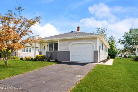 5 Abaco Street Toms River NJ 08757