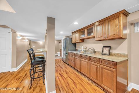 8 Glendale Drive Manalapan NJ 07726